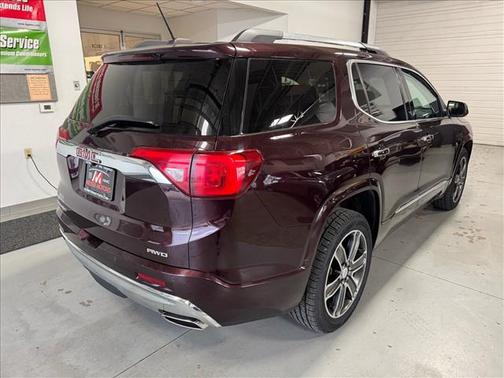 Black Cherry Metallic (gga) 2017 GMC Acadia Denali