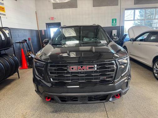 2026 GMC Acadia AT4 AWD