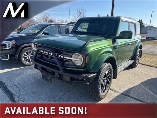 Eruption Green Metallic 2023 Ford Bronco Outer Banks