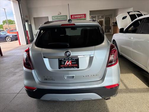 Quicksilver Metallic (gan) 2018 Buick Encore Preferred