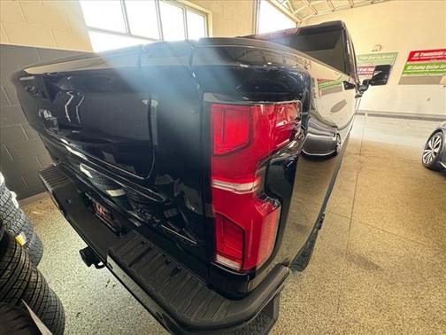 2025 Chevrolet Silverado 3500 High Country