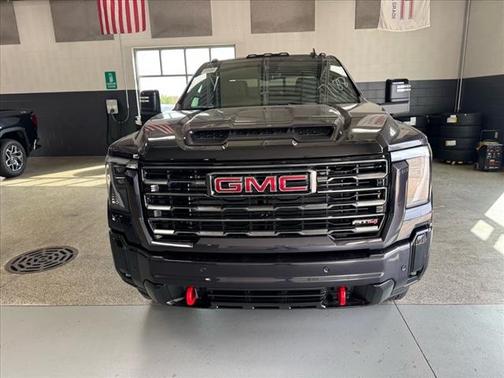 2026 GMC Sierra 2500 AT4