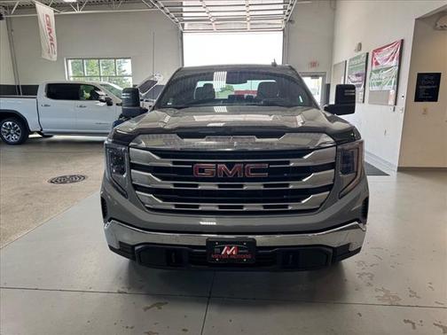 2025 GMC Sierra 1500 SLE