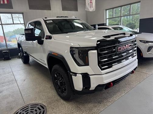2026 GMC Sierra 2500 AT4