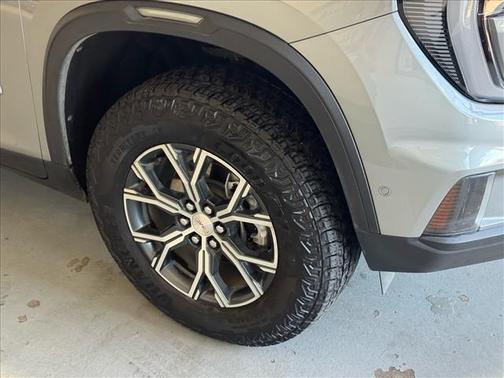 Sterling Metallic (gxd) 2024 GMC Acadia AWD AT4