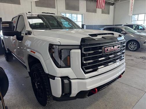 2024 GMC Sierra 2500 AT4
