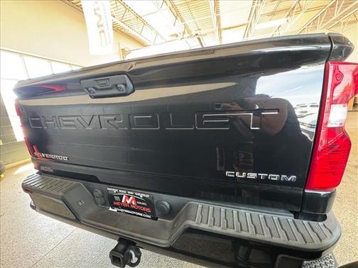 Black Gba 2022 Chevrolet Silverado 2500 Custom