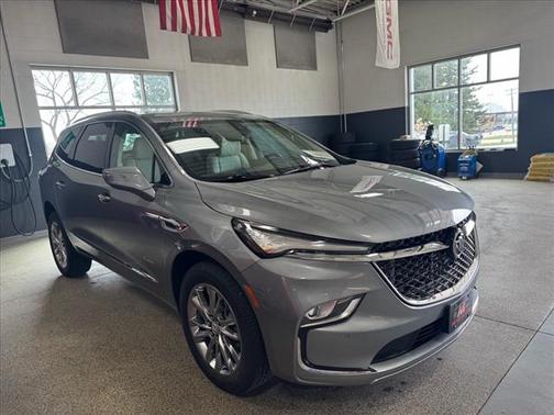 2023 Buick Enclave Avenir AWD