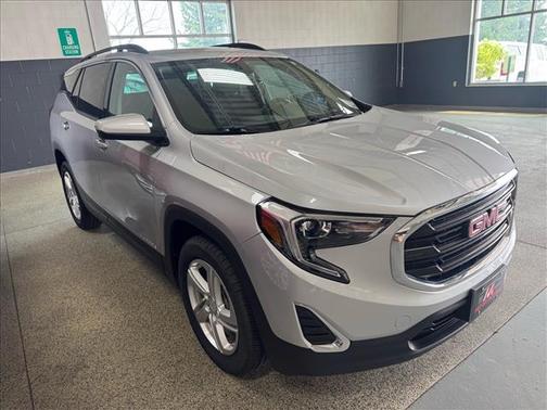 Quicksilver Metallic (gan) 2018 GMC Terrain SLE