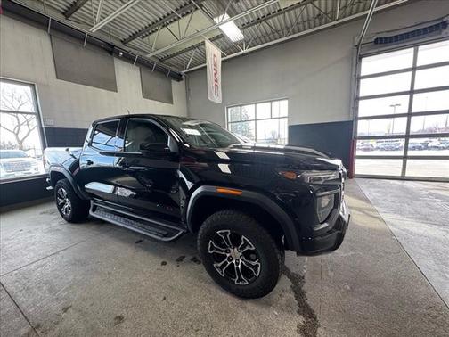 2024 GMC Canyon Base