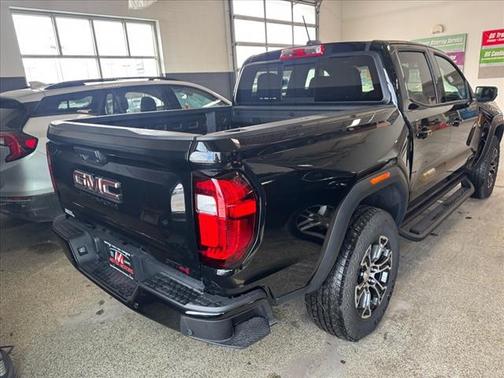 2024 GMC Canyon Base