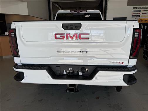 2026 GMC Sierra 2500 AT4