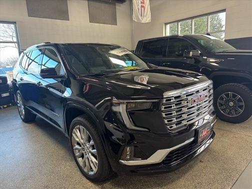2024 GMC Acadia Denali