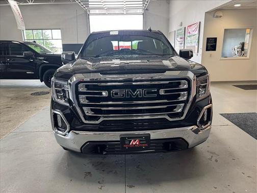 Onyx Black (gba) 2019 GMC Sierra 1500 SLT