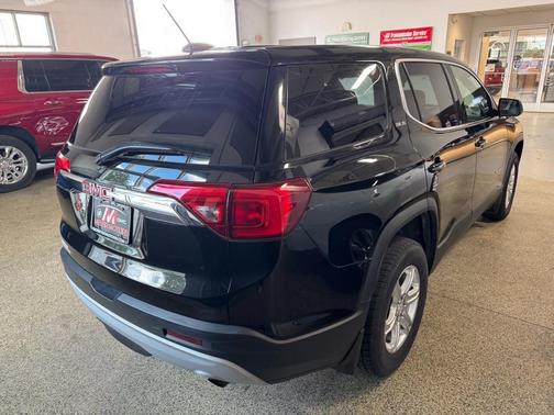 Ebony 2018 GMC Acadia SLE-1