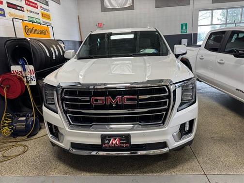 2022 GMC Yukon SLT