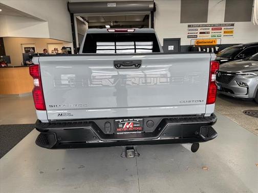2024 Chevrolet Silverado 2500 Custom
