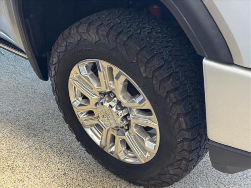 2023 GMC Sierra 2500 Denali