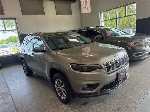 2021 Jeep Cherokee Latitude Lux