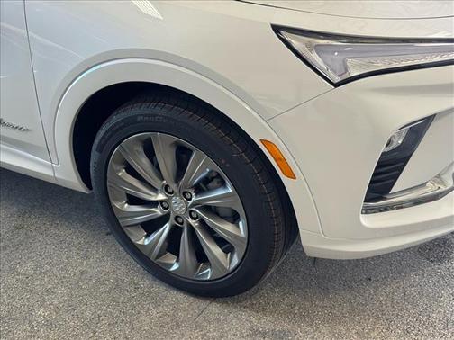 White Frost Tricoat (gp5) 2026 Buick Envista Avenir FWD