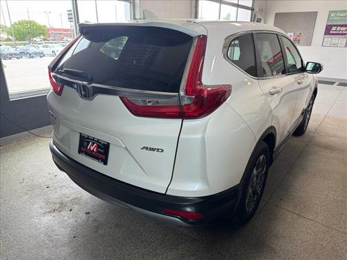 White 2019 Honda CR-V EX