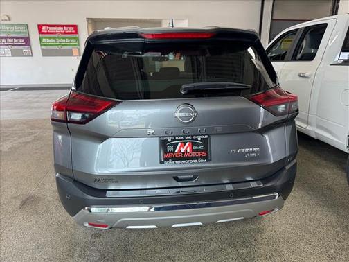 Gun Metallic (kad) 2023 Nissan Rogue Platinum