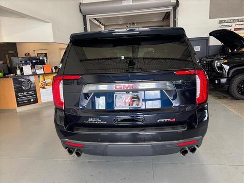 Midnight Blue Metallic (glu) 2024 GMC Yukon 4WD AT4