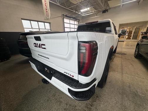 2026 GMC Sierra 2500 AT4