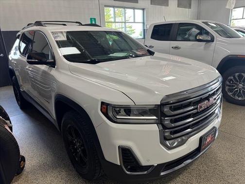 2023 GMC Acadia AWD AT4
