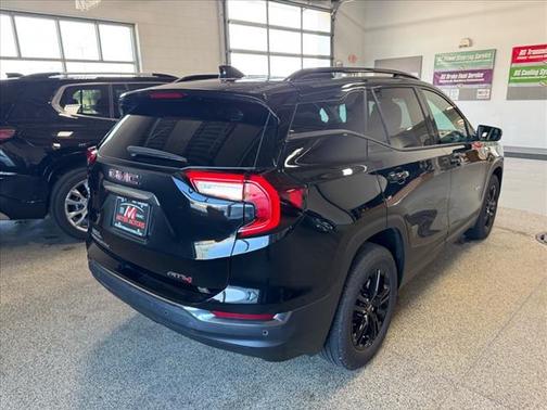 2024 GMC Terrain AWD AT4