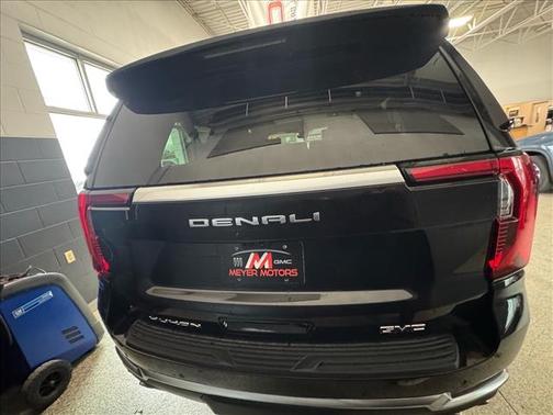 Onyx Black (gba) 2026 GMC Yukon XL Denali