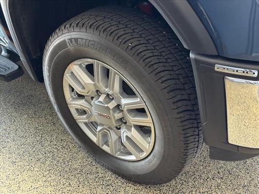 2024 GMC Sierra 2500 SLT