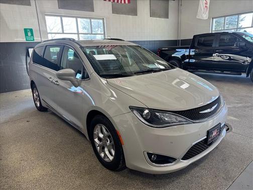 2019 Chrysler Pacifica Touring-L Plus