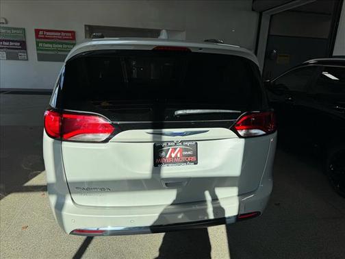 2019 Chrysler Pacifica Touring-L Plus