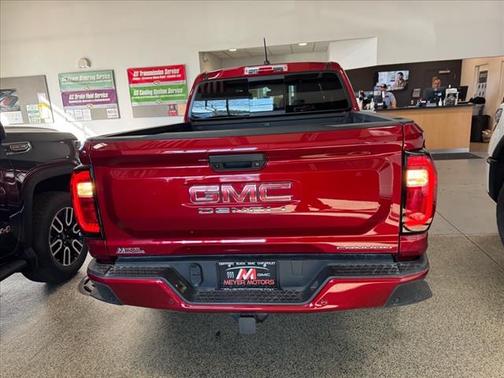 2024 GMC Canyon Denali