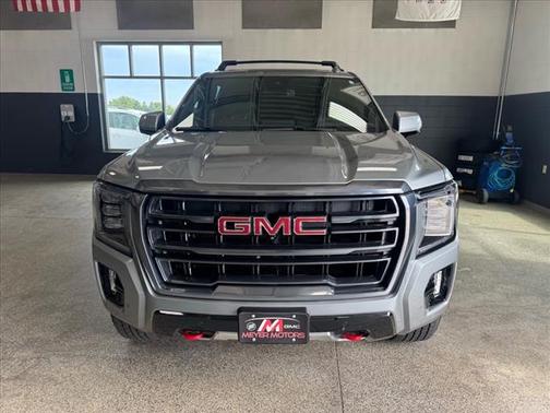 2024 GMC Yukon XL 4WD AT4