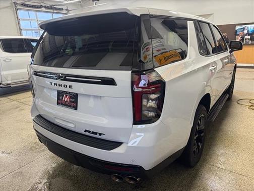 2023 Chevrolet Tahoe 4WD RST