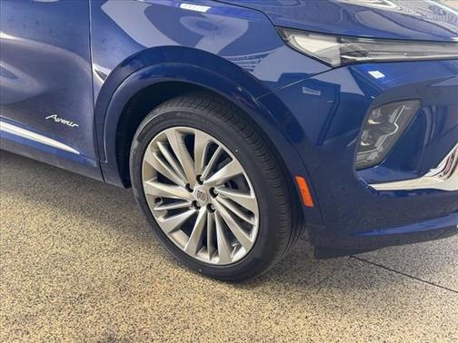 2025 Buick Envision Avenir AWD