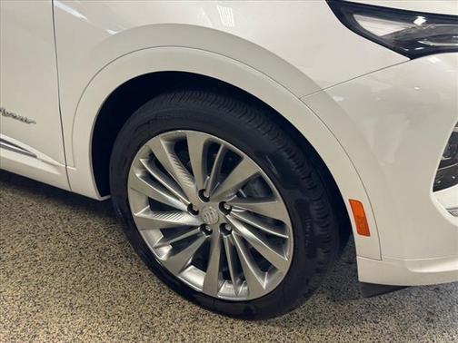 2025 Buick Envision Avenir AWD