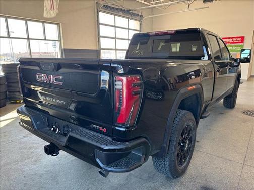 2025 GMC Sierra 2500 AT4