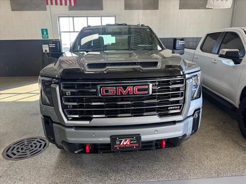 2025 GMC Sierra 2500 AT4