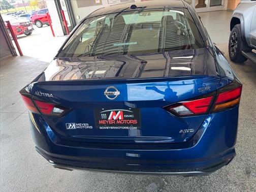 2020 Nissan Altima SR Intelligent AWD
