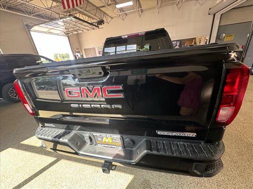 Onyx Black (gba) 2023 GMC Sierra 1500 Elevation