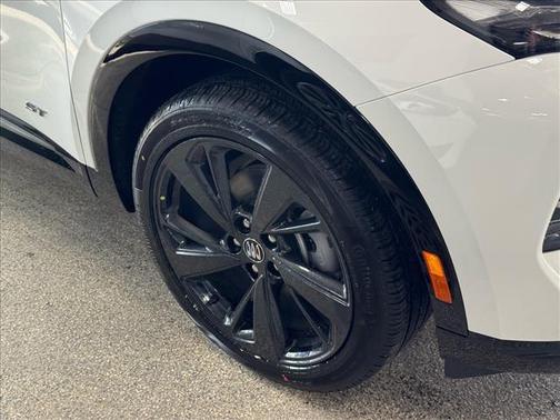 Summit White (gaz) 2026 Buick Envision Sport Touring AWD