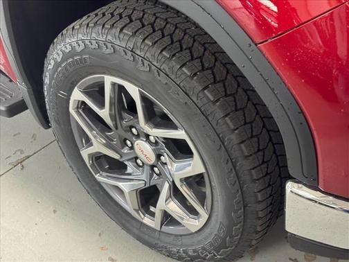 Volcanic Red Tintcoat (gnt) 2026 GMC Sierra 1500 SLT