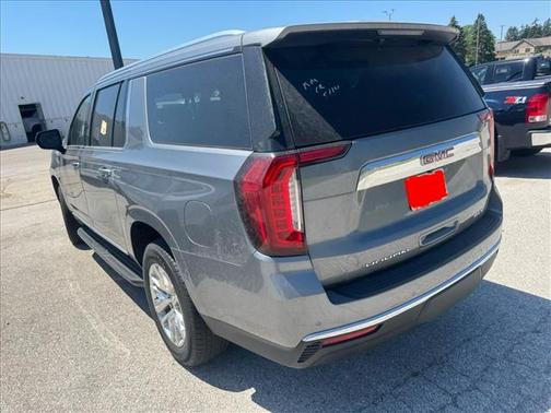 Satin Steel Metallic (g9k) 2022 GMC Yukon XL SLT