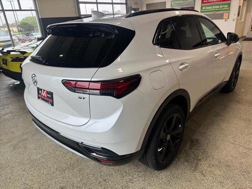 2023 Buick Envision Essence AWD