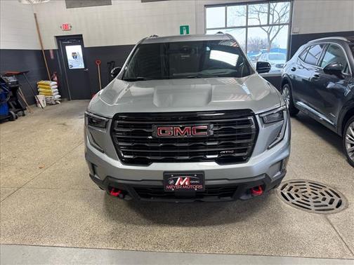 2024 GMC Acadia AWD AT4