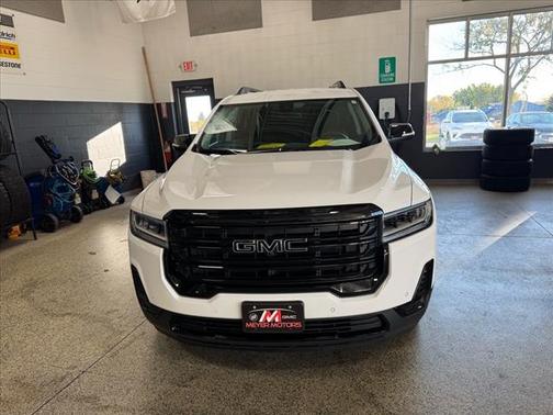 2022 GMC Acadia AWD SLE
