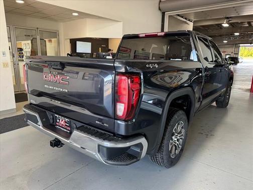 2023 GMC Sierra 1500 SLE